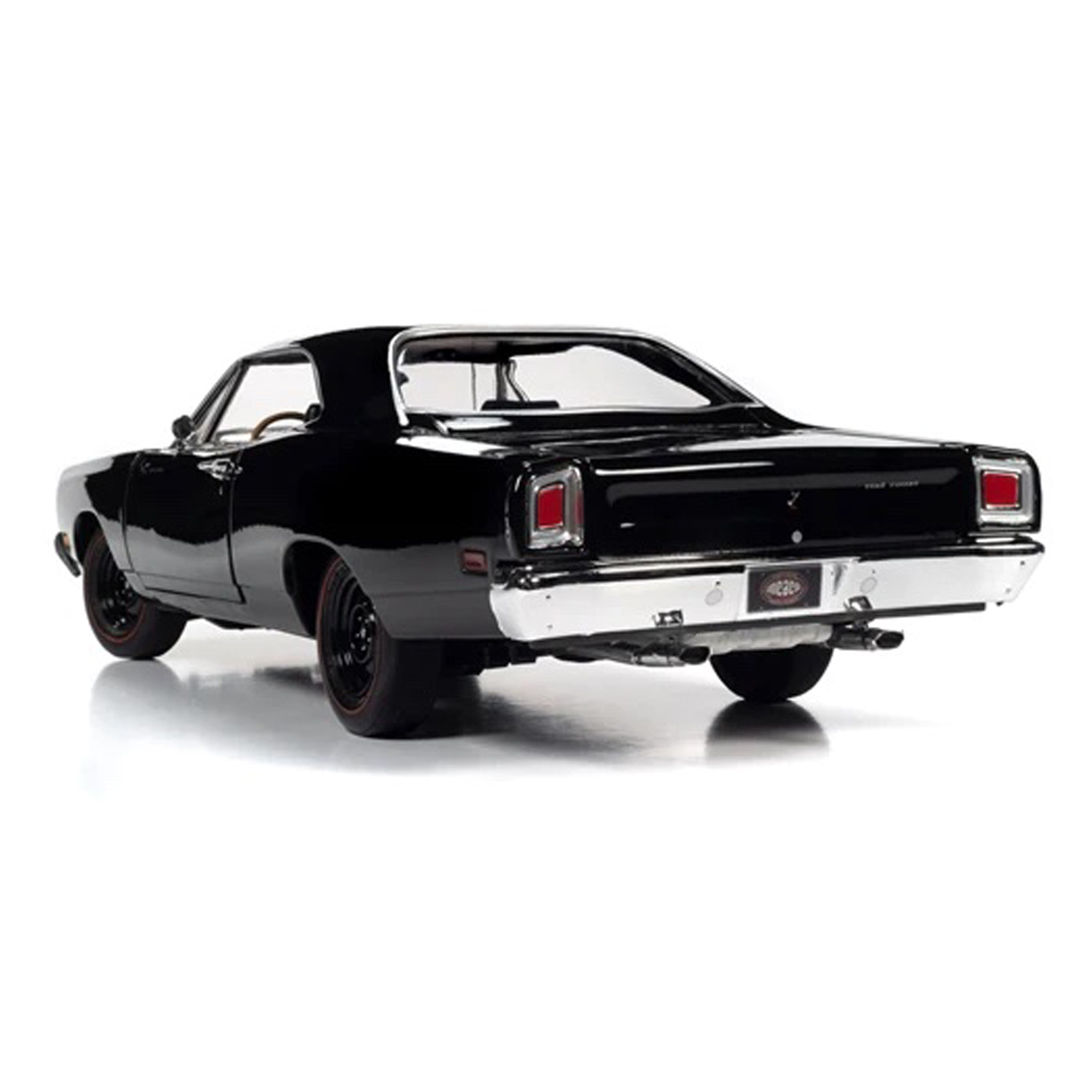 American Muscle,1:18 Scale 1969 1/2 Plymouth Road Runner MCACN Auto World American Muscle