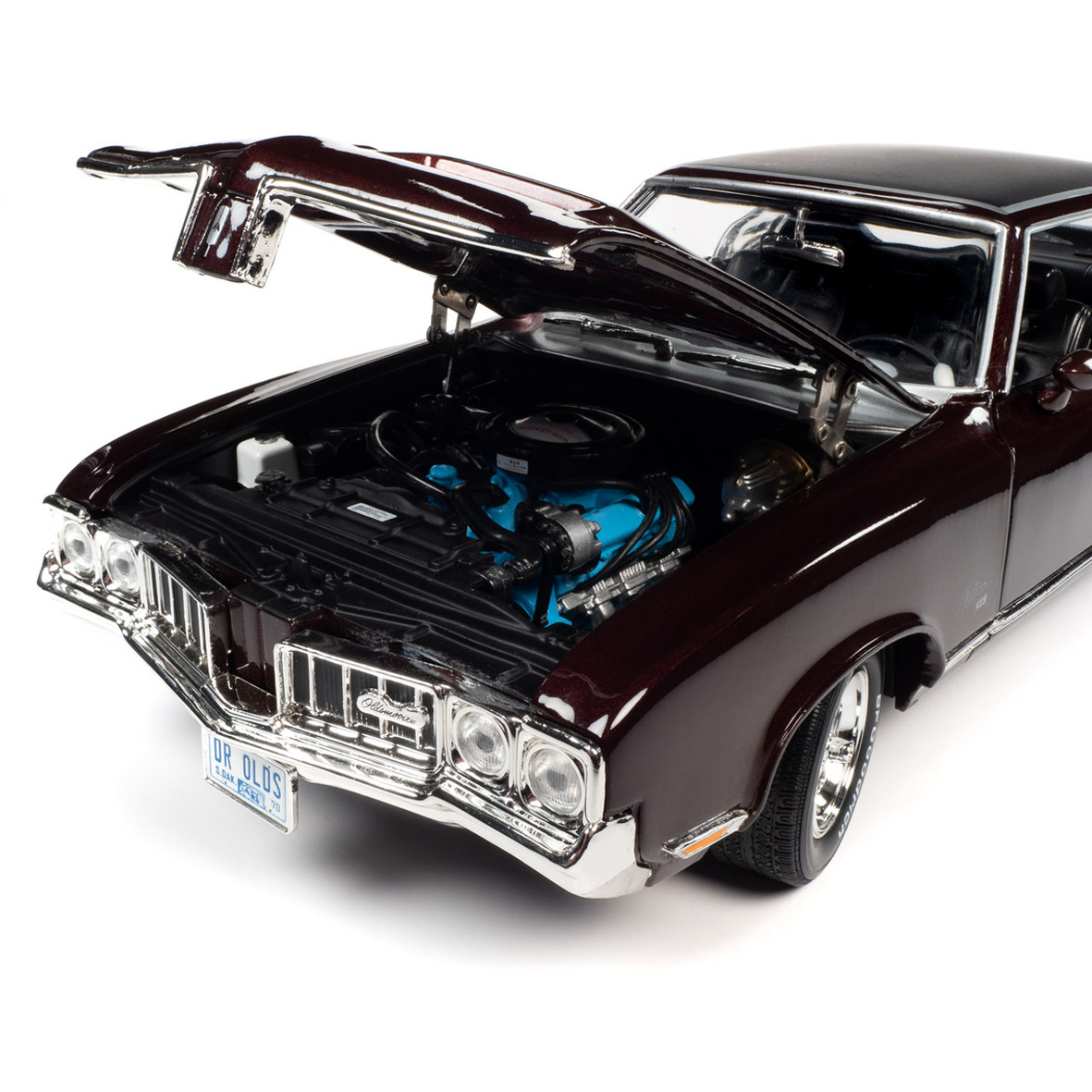 American Muscle,1:18 Scale Oldsmobile Cutlass SX Class of 1970 Auto World American Muscle
