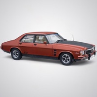 1:18 Scale Holden HX Monaro GTS Sedan Persian Sand Metallic (253ci Engine) by Classic Carlectables 