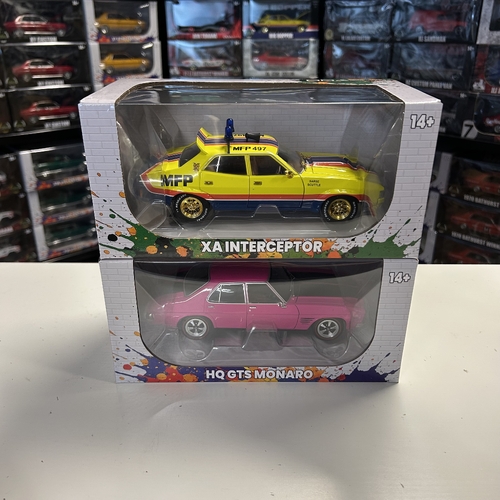 DDA Collectibles,1:24 Scale CHASE MFP March Hare Ford XA Falcon & Pink Holden Holden HQ Monaro Sfragismeno